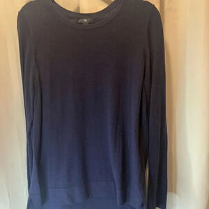Women’s Blue Crew neck  Gap Sweater Size Large